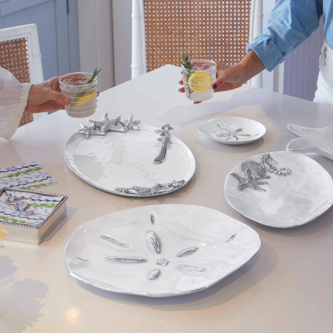 White Starfish Handled Serving Tray image 1