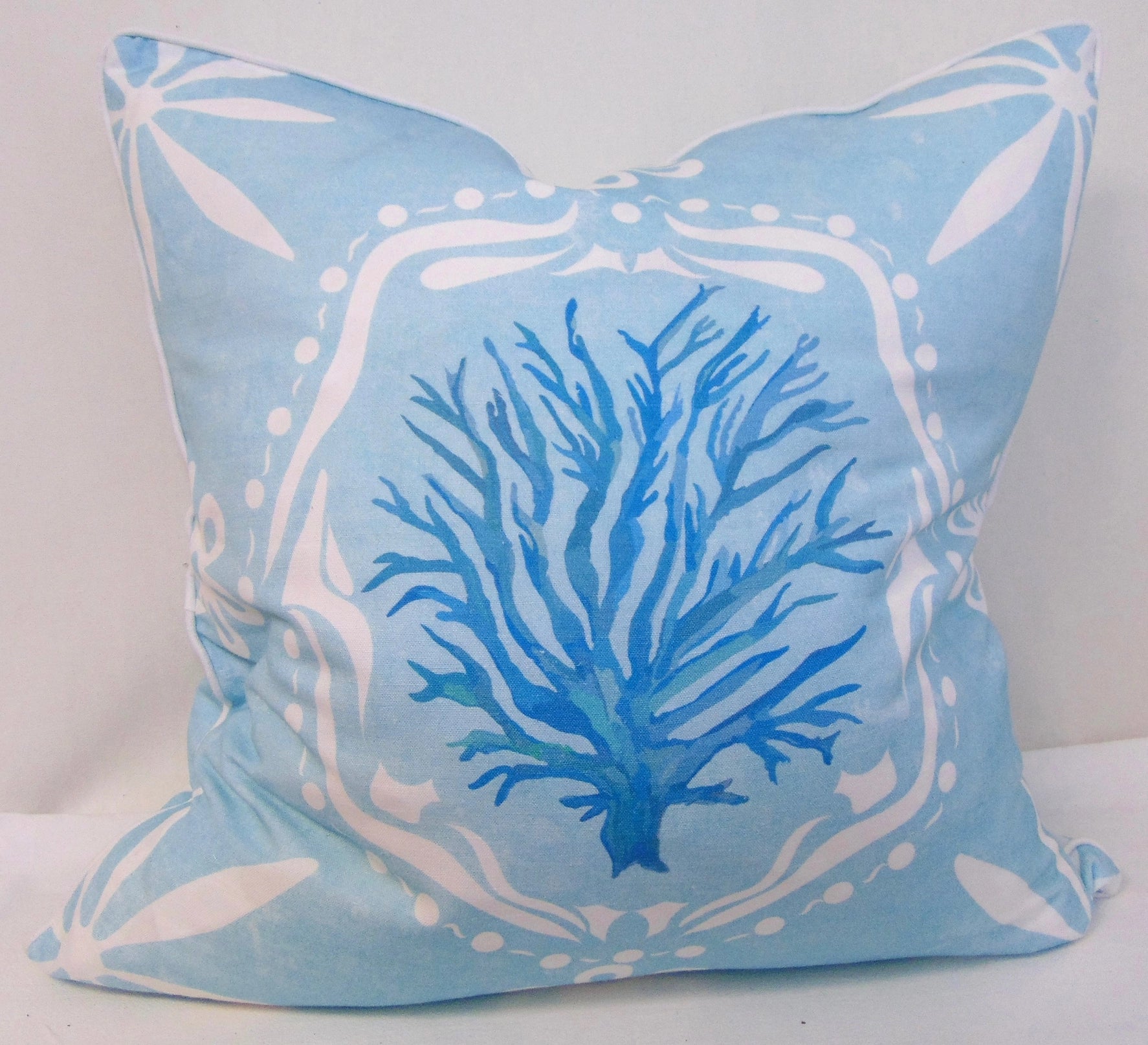 Limited Edition Medallion Sea Fan Sky Pillow Cover Welt image 0